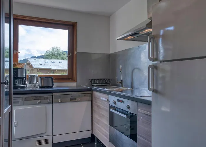 3 Pieces Proche Telecabine - 5 Pers - Wifi - Parking - Fr-1-453-229 Apartmán